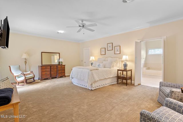 58 Saint Andrews Drive, Jackson, MS 39211