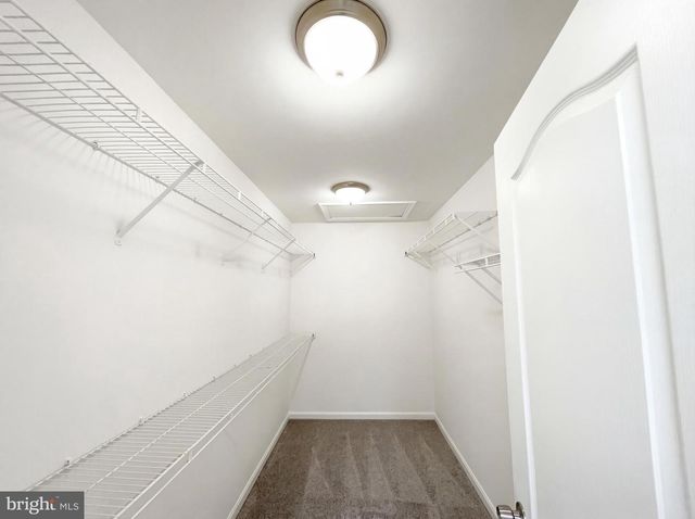 8396 WESTPOINTE DR, Fairfax Station, VA 22039
