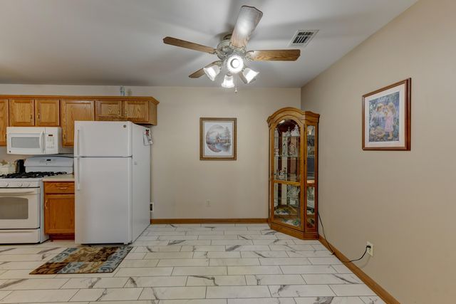 9235 Waymond Avenue 1, Highland, IN 46322