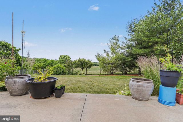 625 OWL HILL RD, Lititz, PA 17543