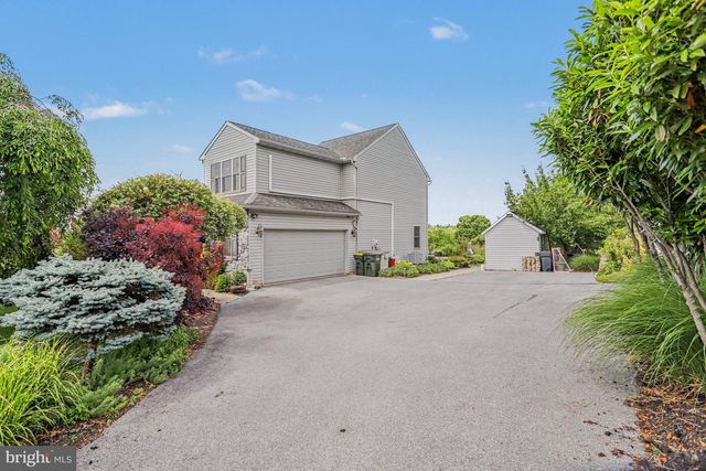 625 OWL HILL RD, Lititz, PA 17543