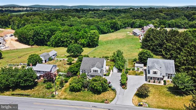 625 OWL HILL RD, Lititz, PA 17543
