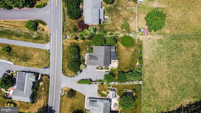 625 OWL HILL RD, Lititz, PA 17543