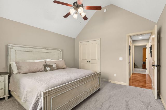 1409 N Wicklow Road, Nixa, MO 65714