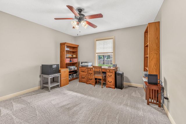 1409 N Wicklow Road, Nixa, MO 65714