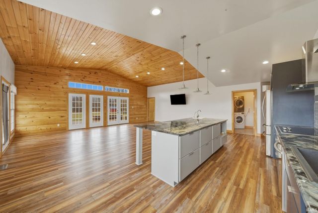 14722 W State Road 54, Linton, IN 47441