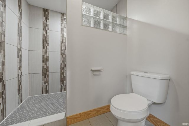 14722 W State Road 54, Linton, IN 47441