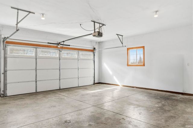 14722 W State Road 54, Linton, IN 47441