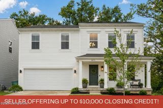 18070 Bridle Run Dr, Louisville, KY 40245