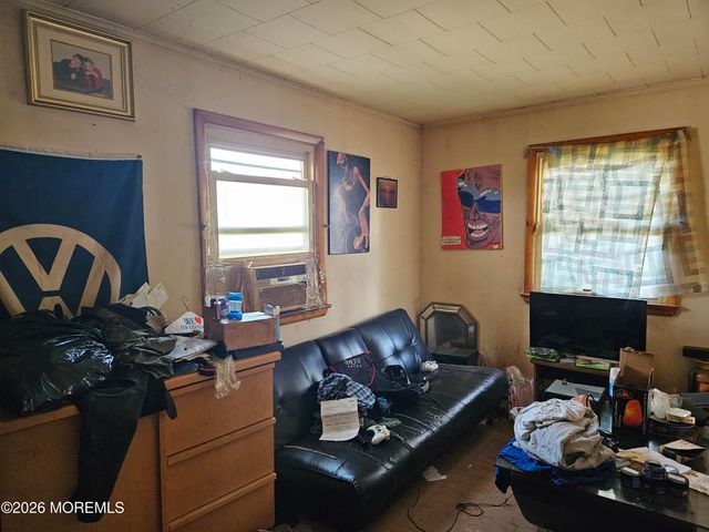2411 6th Avenue, Toms River, NJ 08753