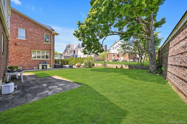 147-29 68th Road, Kew Garden Hills, NY 11367