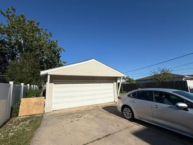 4023 Kolze Avenue, Schiller Park, IL 60176