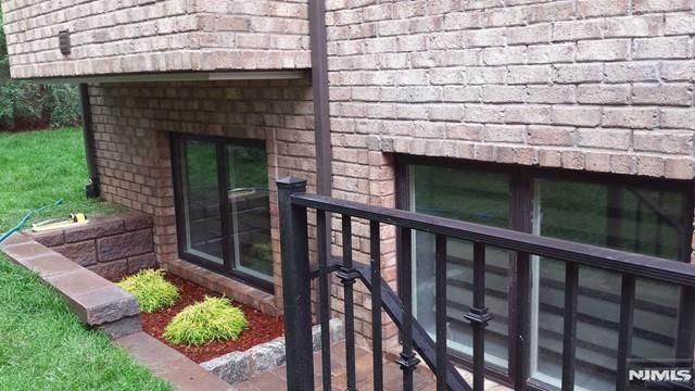 510 3rd Street A, Palisades Park, NJ 07650