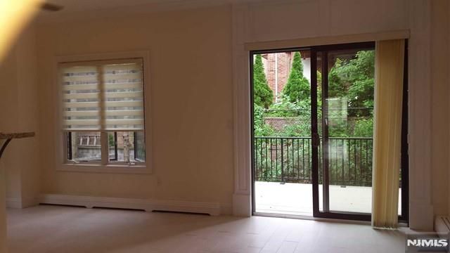 510 3rd Street A, Palisades Park, NJ 07650