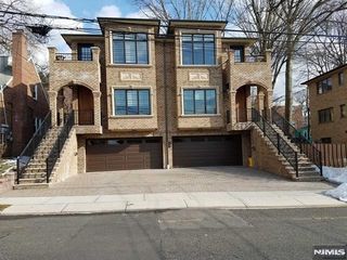 510 3rd Street A, Palisades Park, NJ 07650