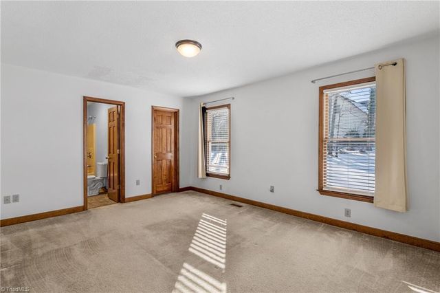 131 Chinqua Penn Trail, Reidsville, NC 27320