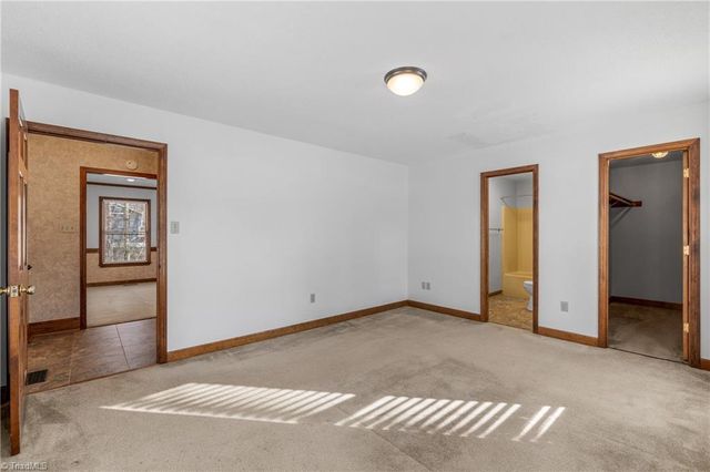 131 Chinqua Penn Trail, Reidsville, NC 27320