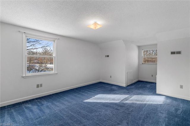 131 Chinqua Penn Trail, Reidsville, NC 27320