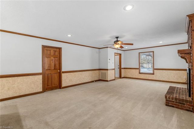 131 Chinqua Penn Trail, Reidsville, NC 27320