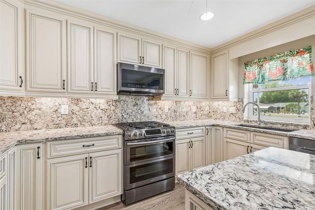 4462 EWING CIRCLE, Port Charlotte, FL 33948