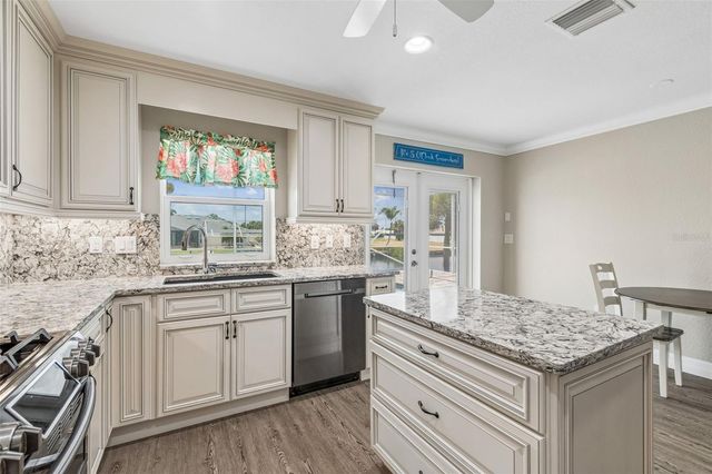 4462 EWING CIRCLE, Port Charlotte, FL 33948