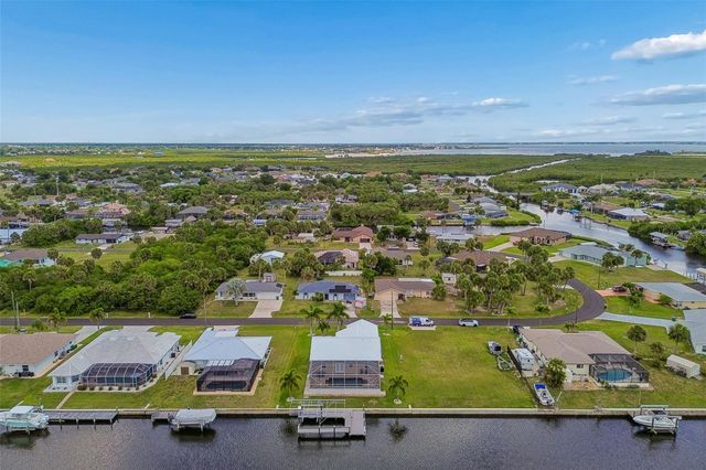 4462 EWING CIRCLE, Port Charlotte, FL 33948