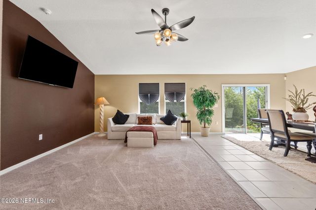 1327 PANTHER LAKE Parkway, Jacksonville, FL 32221