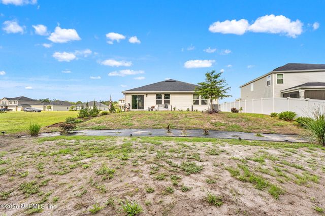 1327 PANTHER LAKE Parkway, Jacksonville, FL 32221