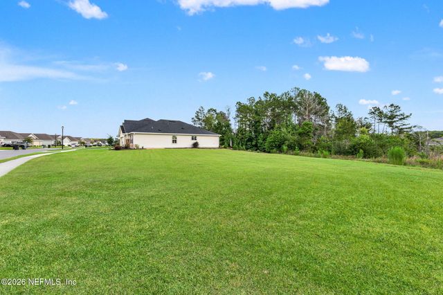 1327 PANTHER LAKE Parkway, Jacksonville, FL 32221