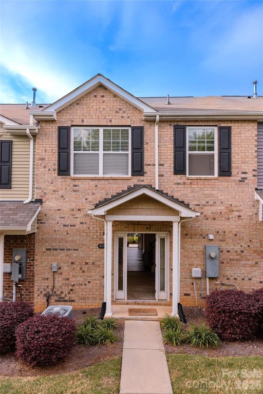 10443 Benfield Road, Charlotte, NC 28269