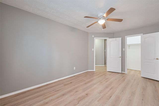 3007 Country Boy Court, Spring, TX 77373