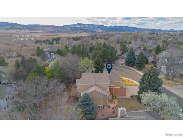1013 Fox Hills Drive, Fort Collins, CO 80526