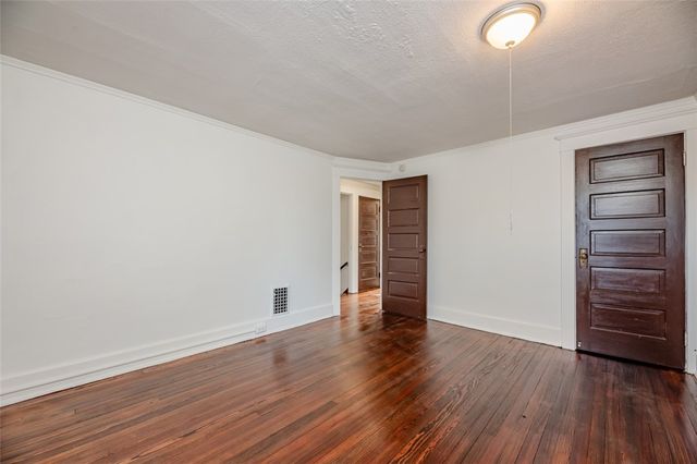 36 Spruce Avenue, Rochester, NY 14611