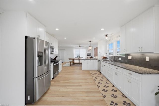 9609 19th Bay ST, Norfolk, VA 23518