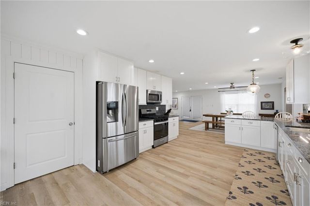 9609 19th Bay ST, Norfolk, VA 23518