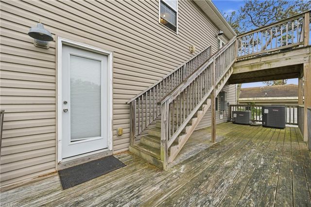 9609 19th Bay ST, Norfolk, VA 23518