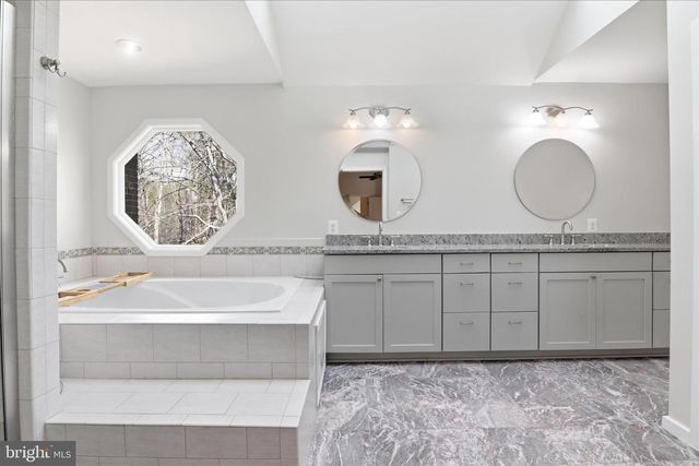 12709 MILL GLEN CT, Clifton, VA 20124