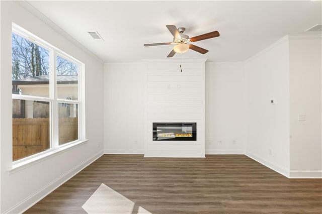 6013 Silverbell Drive, Flowery Branch, GA 30542