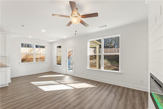 6013 Silverbell Drive, Flowery Branch, GA 30542