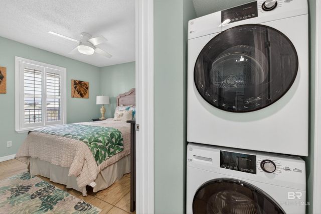 1129 W Beach Boulevard 211, Gulf Shores, AL 36542