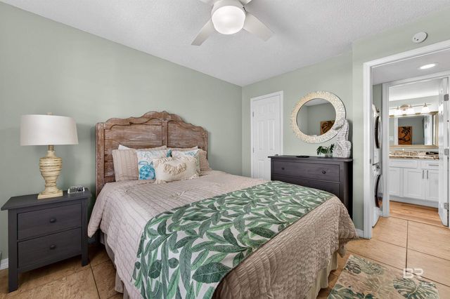 1129 W Beach Boulevard 211, Gulf Shores, AL 36542