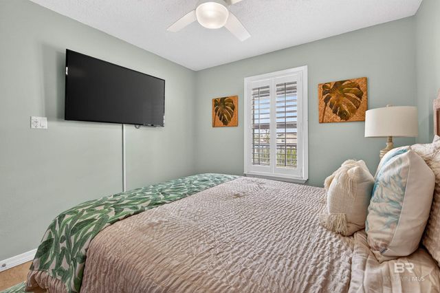 1129 W Beach Boulevard 211, Gulf Shores, AL 36542