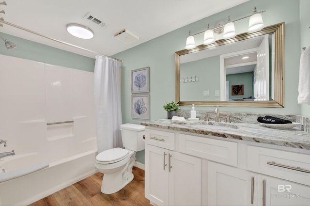 1129 W Beach Boulevard 211, Gulf Shores, AL 36542