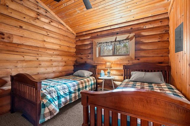 13593 MORGAN ROAD, Gillett, WI 54124