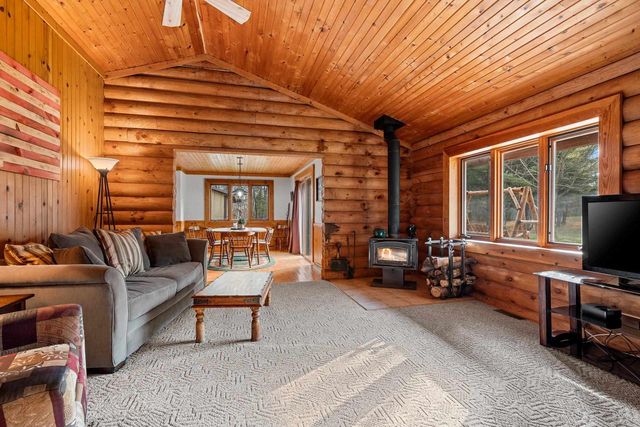 13593 MORGAN ROAD, Gillett, WI 54124