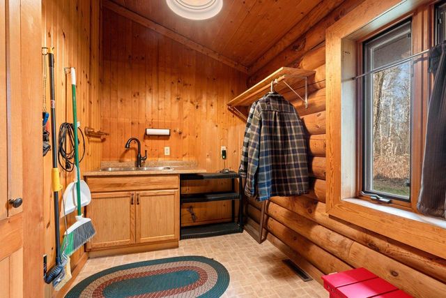 13593 MORGAN ROAD, Gillett, WI 54124