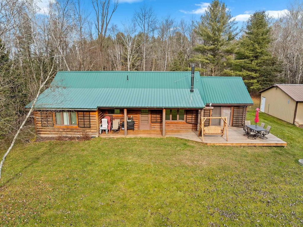 13593 MORGAN ROAD, Gillett, WI 54124