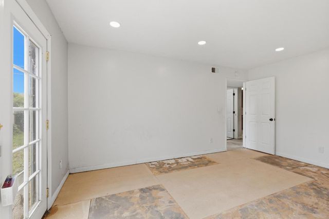716 Aspen Dr, Yuba City, CA 95991