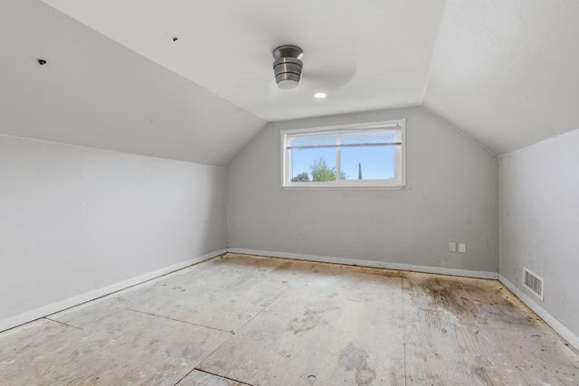 716 Aspen Dr, Yuba City, CA 95991