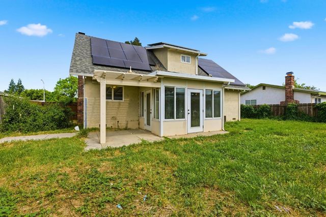 716 Aspen Dr, Yuba City, CA 95991